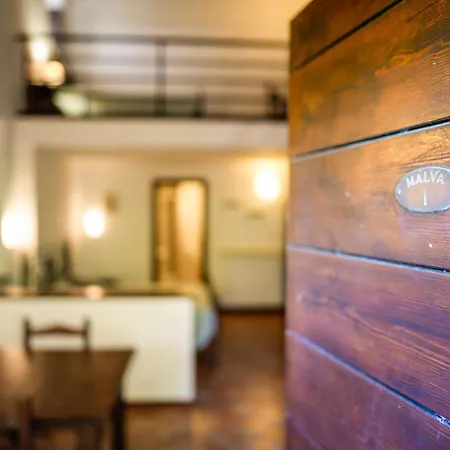 Marco&andrea Alloggio per agriturismo *